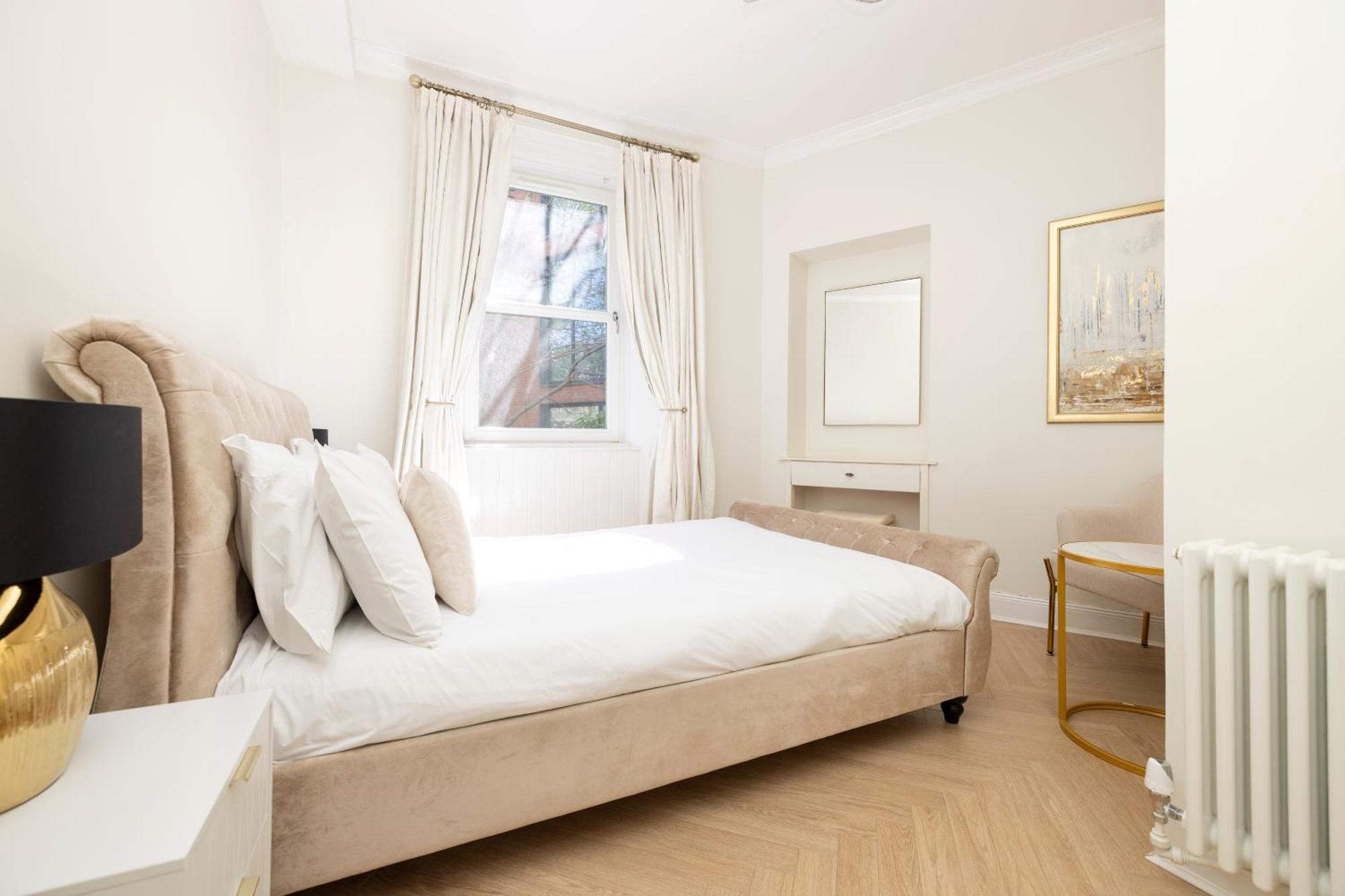 エディンバラJoivy Modern Flat In City Centre - For Up To 3 Guestsアパートメント エクステリア 写真
